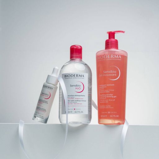 Уценка! Мицеллярный лосьон для очищения лица и глаз Bioderma Sensibio H2O для чувствительной кожи, 500 мл