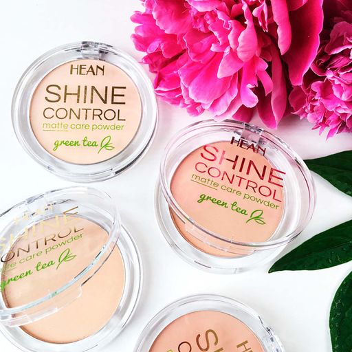 Матирующая компактная пудра для лица Hean Shine Control Matte Care Powder, 12 г