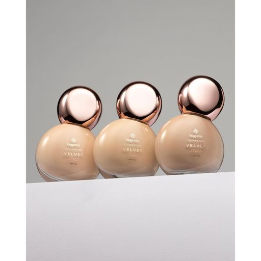 Тональная основа для лица Bogenia Velvet Foundation SPF 20 с матирующим эффектом, 30 мл