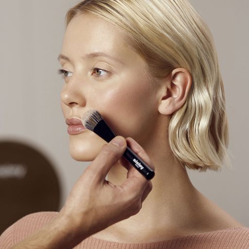 Пензель для нанесення тональної основи Sisley Fluid Foundation Brush