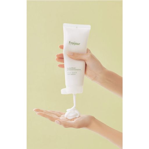 Пінка для вмивання Fraijour Heartleaf Blemish pH Balanced Cleansing Foam, 250 мл