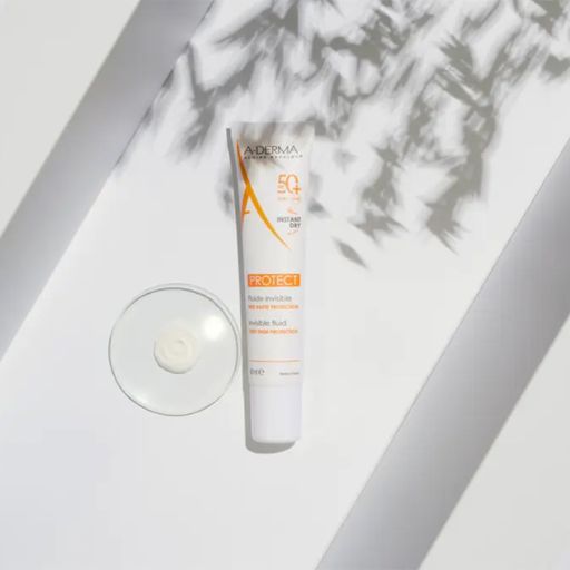 Солнцезащитный флюид для тела A-Derma Protect Invisible Fluid Very High Protection SPF 50+, 40 мл
