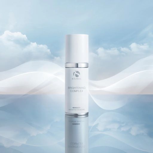 Освітлювальний крем для обличчя iS Clinical Brightening Complex