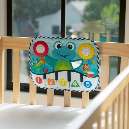 Дитяча музична іграшка на ліжечко Baby Einstein Neptune's Kick & Explore, з народження (12926)