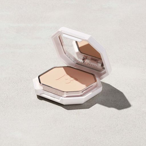Компактная пудра для лица Fenty Beauty By Rihanna Pro Filt'R Soft Matte Powder Foundation, 9.1 г