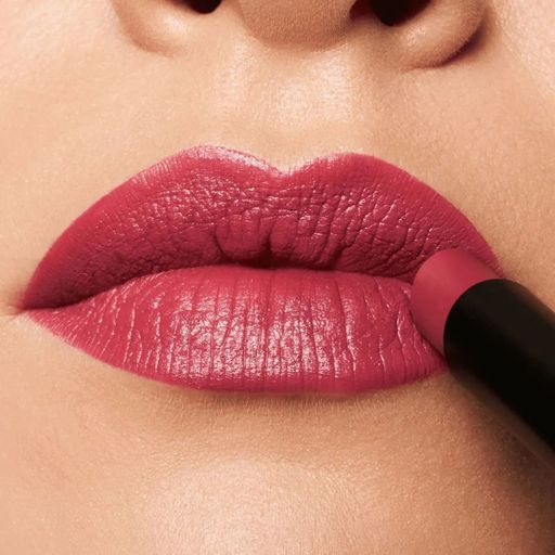 Уценка! Стойкая помада для губ Essence The Slim Stick 105 Velvet Punch, 1.7 г