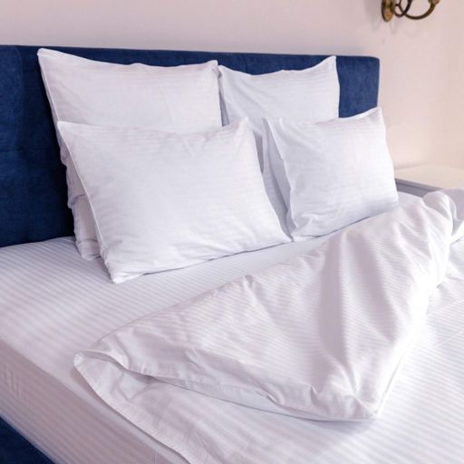 Комплект постельного белья SoundSleep Stripe сатин-страйп полуторный 160х220 см белый (93838863) (884909)