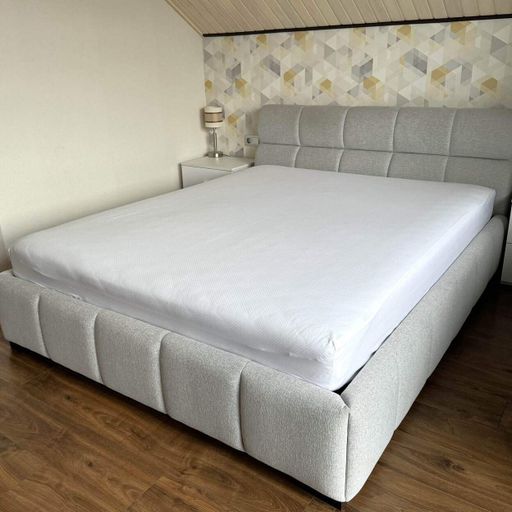 Простынь на резинке 160х200 см белая Микрофибра Ananasko PM95 (888375)