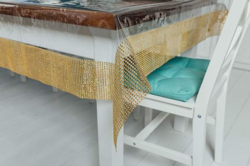 Силіконова скатертина з Золотою стразовою стрічкою 190х190 см (944397)