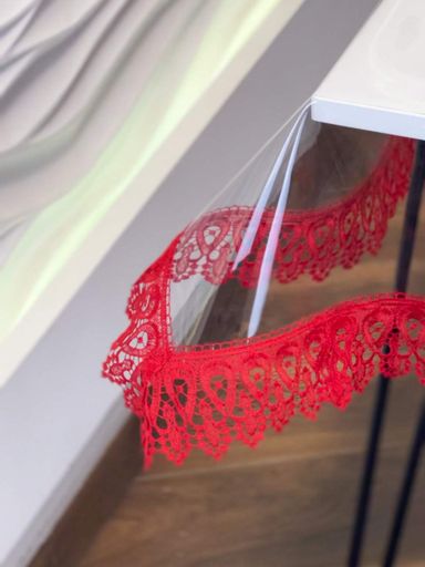 Силиконовая скатерть с Красным кружевом (7см) 330х200 см (955985)