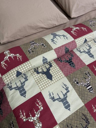 Комплект постільної білизни Ecotton полуторний 150х215 см новорічний червоний з Оленями теплий із фланелі (956611)