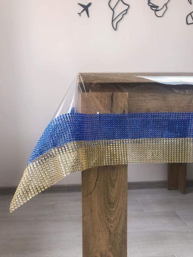 Силиконовая скатерть с Cине-желтой стразовой лентой  330х120 см (982437)