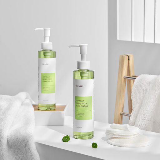Уценка! Масло для снятия макияжа IUNIK Centella Green Fresh Cleansing Oil, 200 мл